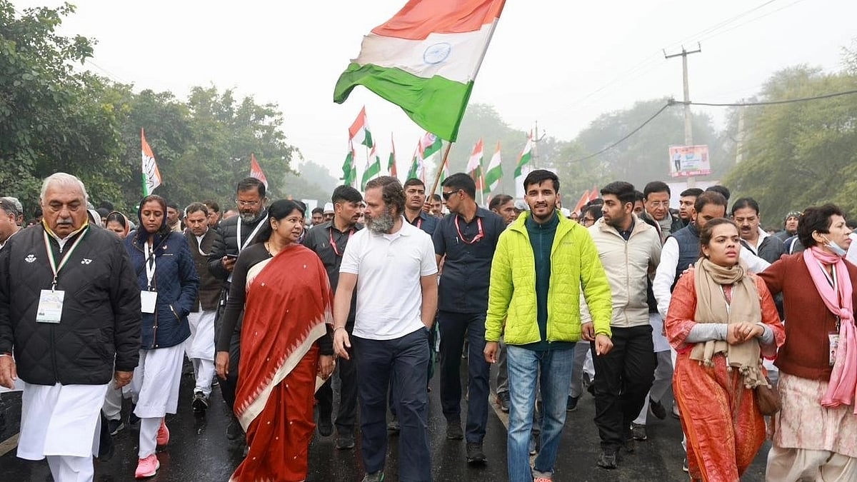 இன்று 107 வது நாள்.. 9 மாநிலங்களை கடந்த பயணம்: ராகுல் காந்தியின் நடைபயணத்தில் பங்கேற்ற கனிமொழி MP!