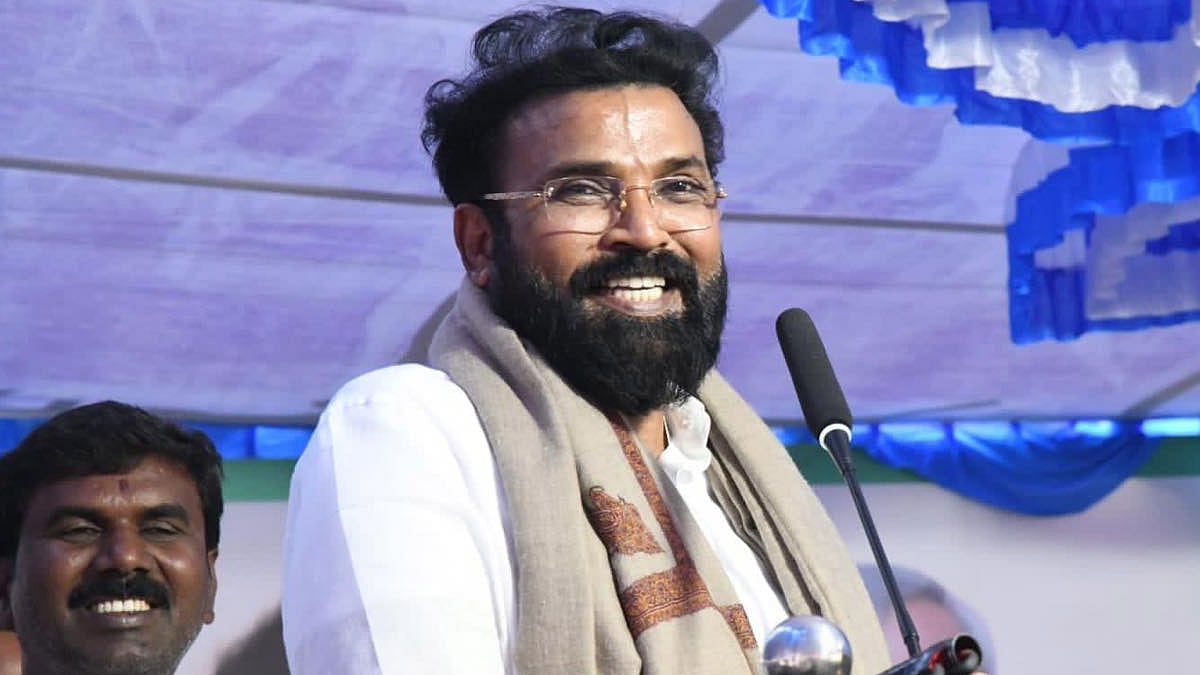 "ஏமாற்றிதான் தேர்வில் பாஸ் ஆனேன்,அதில் நான் Ph.D முடித்தவன்" -சர்ச்சையில் சிக்கிய பாஜக அமைச்சர்!