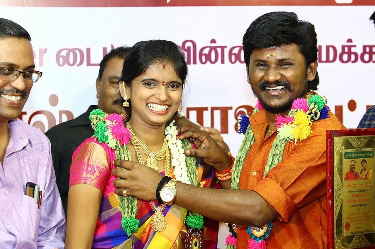 பாடகி to நடிகை : நயன்தாரா லுக்கில் பாடகி ராஜலட்சுமி.. வெளியான போஸ்டரால் ரசிகர்கள் இன்ப அதிர்ச்சி !