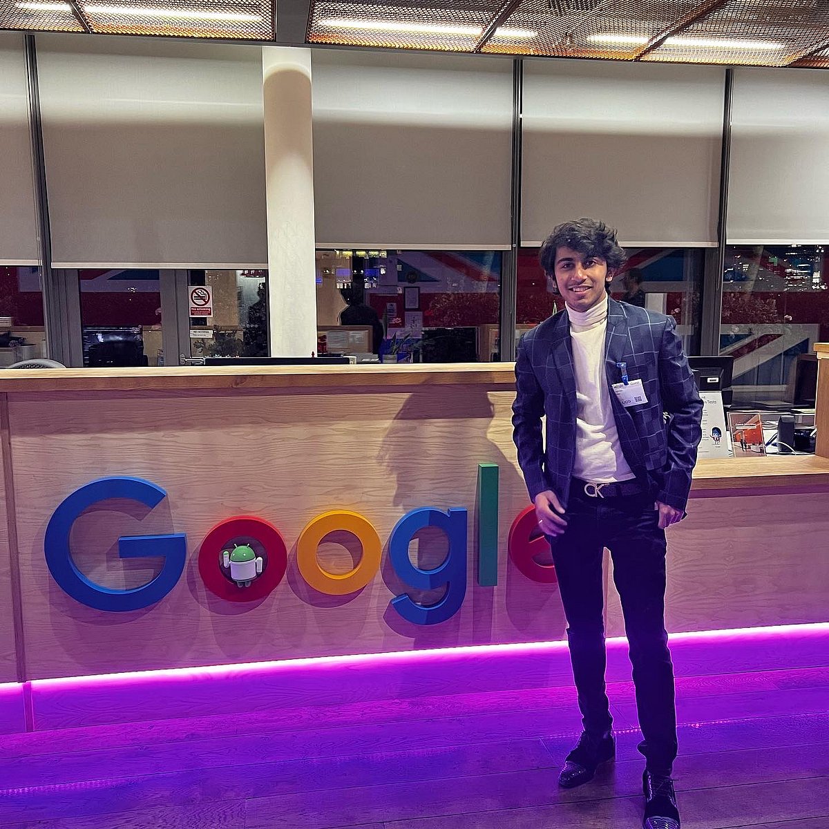 லண்டன் பல்கலைக்கழக பட்டமளிப்பு விழாவில் பறந்த கர்நாடக கொடி -இணையத்தில் வைரலாகும் வீடியோவின் பின்னணி என்ன?