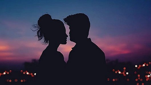 காதலும், கலவியும் வேறு வேறு.. இந்த அடிப்படை புரிதல் கோளாறை காதலர்கள் கடப்பது எப்படி?