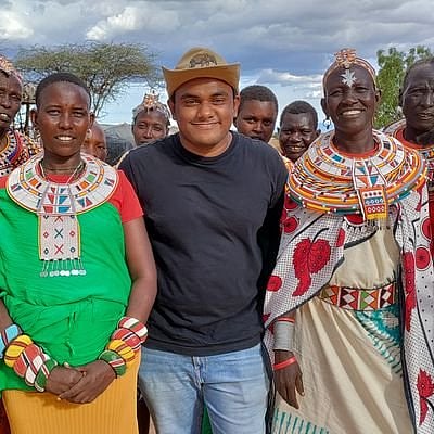 பாகிஸ்தான் to ஆப்பிரிக்கா.. ரூ.300ல் தொடங்கி லட்சத்தில் சம்பாதிக்கும் யூடியூபர்.. யார் இந்த புவனி தரன்?