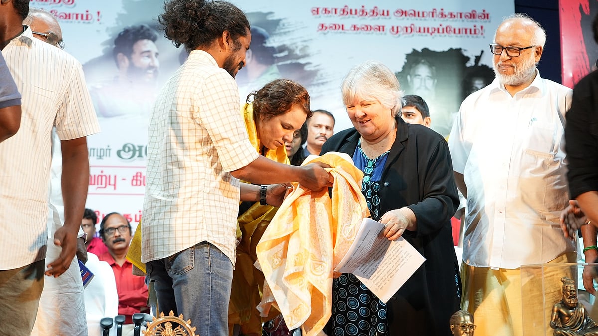 “சே-வின் மகளாக மட்டும் நான் பெருமைப்படவில்லை..” : அலெய்டா குவேராவின் உணர்வுபூர்வமான பேச்சு! (Photos)