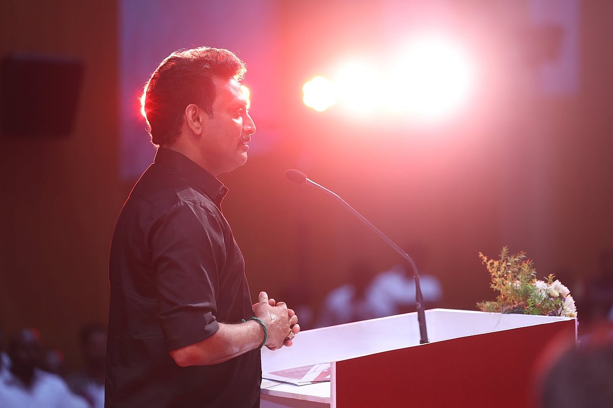 கலைத்திருவிழாவில் முதல்வருக்கு பரிசாக அளிக்க உள்ள நூல் இதுதான்: அமைச்சர் அன்பில் குறிப்பிடும் நூல் என்ன?