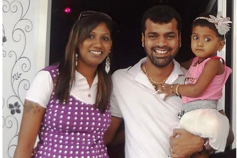 கார் மீது கல் வீசி மோசமாக நடந்து கொண்ட தாடி பாலாஜி மனைவி : வழக்கு பதிவு செய்த காவல்துறையினர்.. பின்னணி ?