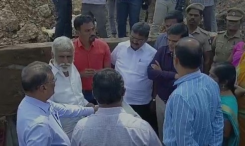 'பழுத்த மரத்தில்தான் கல்லடிபடும்'... அவதூறு பேசுவோருக்குப் பதிலடி கொடுத்த அமைச்சர் சேகர்பாபு!