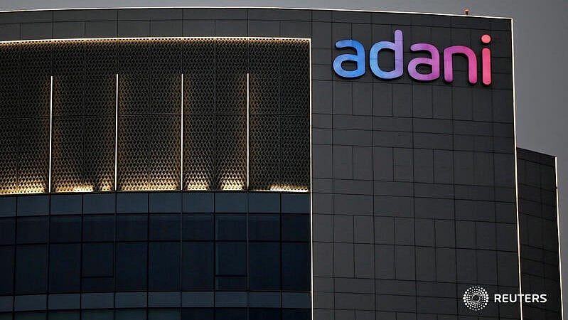 அதானி செய்த மிகப்பெரிய பிராடு?.. 2 ஆண்டு ஆய்வு நடத்தி உண்மையை புட்டுப்புட்டு வைத்த அமெரிக்க நிறுவனம்!
