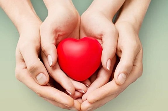 ராணுவ வீரருக்கு மறு வாழ்க்கை கொடுத்த காய்கறி வியாபாரி: விமானத்தில் பறந்த இதயம்.. நெகிழ்ச்சி சம்பவம்!