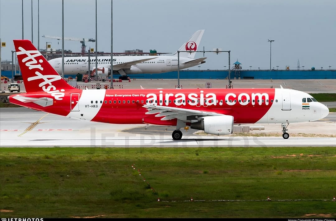 அசாம் To சென்னை..  நாடுவானில் பறந்த விமானத்தில் அலறல் சத்தம் : திடீரென உயிரிழந்த பயணி!