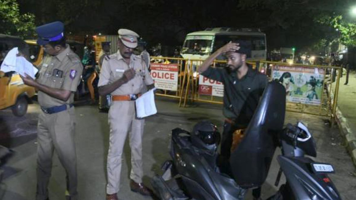 விபத்தில்லா பாதுகாப்பான புத்தாண்டு.. சென்னை காவல்துறைக்கு குவியும் பாராட்டு !