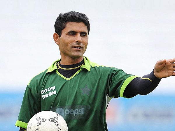 ”பேபி பெளலரான பும்ராவால் இந்த பாக். வீரர் அருகில் கூட வரமுடியாது” பாக். முன்னாள் வீரர் சர்ச்சைக் கருத்து!