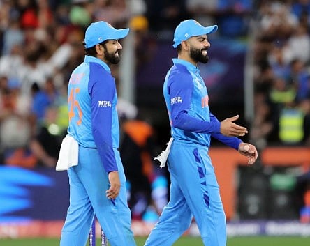 இனியும் இவர்களை நம்பினால் வேஸ்ட் .. கோலி, ரோகித்  ஷர்மா மீது இந்திய அணியின் முன்னாள் கேப்டன் விமர்சனம்!