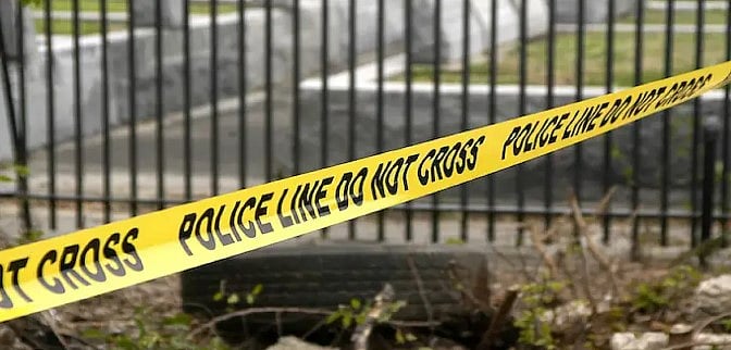 15 வயது சிறுமியை சுட்டுக்கொன்ற இளைஞன்.. போலிஸ் விசாரணையில் வெளிவந்த பகீர் தகவல்!