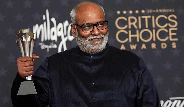 Golden Globe முதல் பத்ம ஸ்ரீ வரை.. விருதுகளை அள்ளித் தூக்கி வரும் MM கீரவாணி.. RRR படத்தின் தொடர் வெற்றி