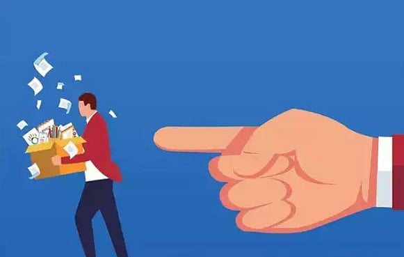 LAYOFF LAYOFF LAYOFF.. அமெரிக்காவில் இருந்து வெளியேறும் 80,000 இந்தியர்கள்: IT துறையில் நடப்பது என்ன?