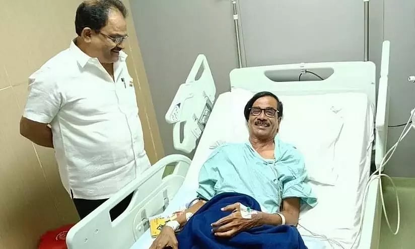 திடீரென்று மருத்துவமனையில் அனுமதிக்கப்பட்ட மனோபாலா.. செய்யப்பட்ட அறுவை சிகிச்சை.. அவருக்கு என்னாச்சு ?