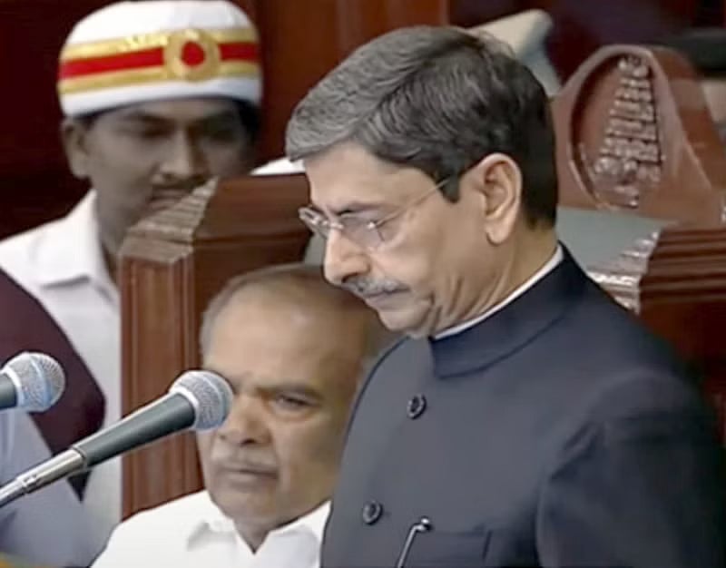 அம்பேத்கர் முதல் அண்ணா வரை.. சட்டமன்றத்தில் ஆளுநர் தவிர்த்த 5 முக்கிய பெயர்கள்.. கொந்தளிக்கும் தமிழ்நாடு!