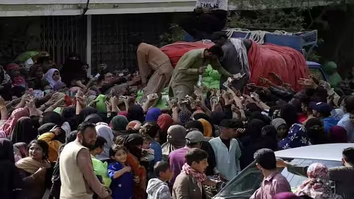 கழுத்தை நெரிக்கும் கடன்.. சீனாவுக்கு கழுதையை விற்று கடனை அடைக்கும் பாகிஸ்தான்.. அடுத்த இலங்கையா ?