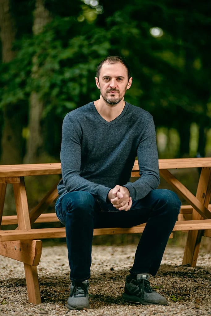 அதானியை புரட்டிப்போட்ட ஹிண்டன்பர்க் நிறுவனத்தின் பின்னணி என்ன ? அதன் உரிமையாளர் யார் ? 