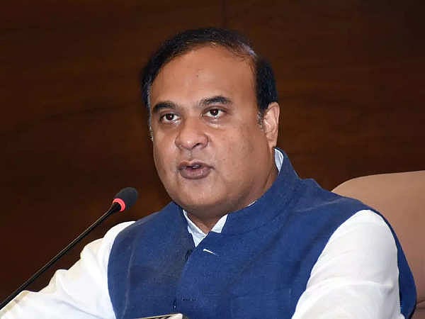 “ஒரு பொண்ணு 22 வயசுலயே அம்மாவாகணும்..” - பாஜக முதலமைச்சர் சர்ச்சை பேச்சுக்கு வலுக்கும் கண்டனங்கள் !