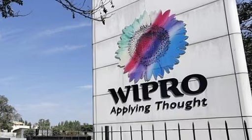 'நீங்க எல்லோரும் மோசம்'.. 452 பேரை பணி நீக்கம் செய்த Wipro: END இல்லாமல் தொடரும் layoff!