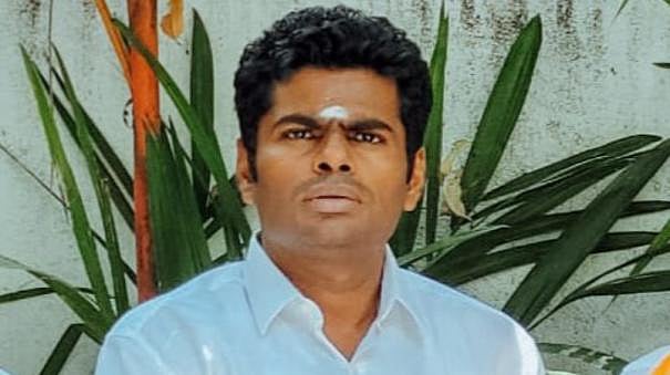 ஆபாசமாக இயங்கும் அண்ணாமலை நடத்தும் War Room : பின்னணியில் அமர் பிரசாத் ரெட்டி - மாரிதாஸ் சொல்வது என்ன?