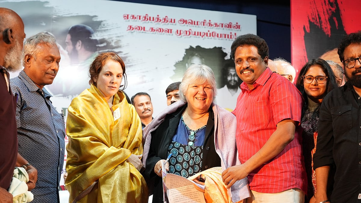 “சே-வின் மகளாக மட்டும் நான் பெருமைப்படவில்லை..” : அலெய்டா குவேராவின் உணர்வுபூர்வமான பேச்சு! (Photos)