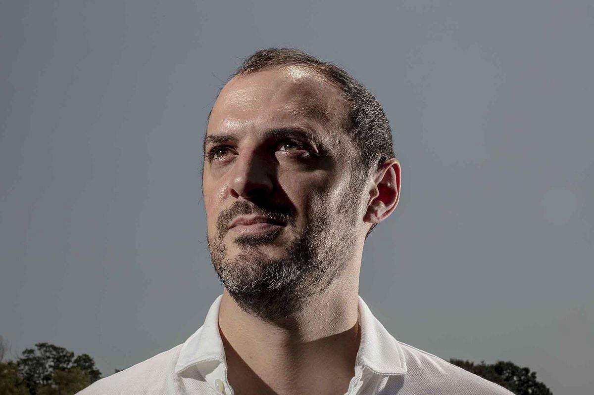 அதானியை புரட்டிப்போட்ட ஹிண்டன்பர்க் நிறுவனத்தின் பின்னணி என்ன ? அதன் உரிமையாளர் யார் ? 