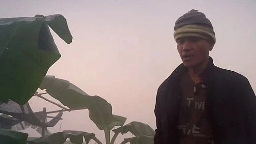 “சுத்தமான காற்று வேணும்னா ரூ.2500 கொடுங்க..” : தாய்லாந்தில் காற்றை சுவாசிக்க காசு வாங்கும் விவசாயி !