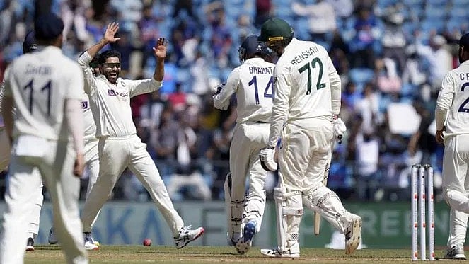 அதிரடி கம்பேக் கொடுத்த ஜடேஜா.. அரைசதமடித்த ரோஹித் சர்மா.. INDvsAUS போட்டியின் முதல் நாளில் நடந்தது என்ன?