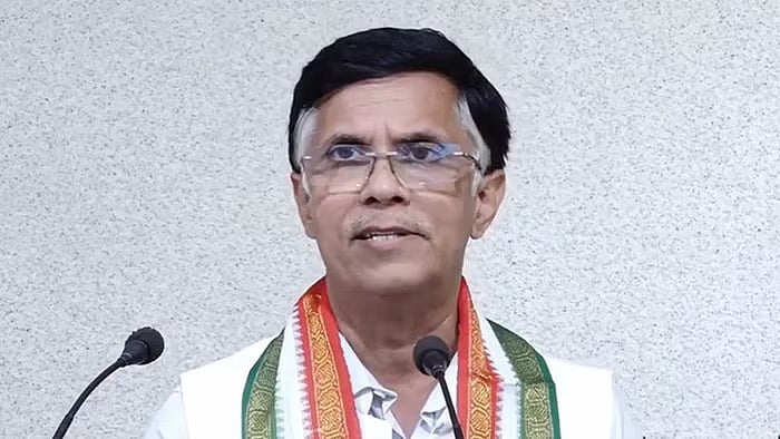 இந்திய ஊடகத்தை தொடர்ந்து மேற்கத்திய ஊடகத்துக்கும் பூட்டுபோட முயற்சி -மோடியை விமர்சித்த காங்கிரஸ் !  