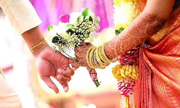 என்னடா இப்படி இறங்கிட்டீங்க.. திருமணத்திற்குப் பெண் வேண்டி 105 கி.மீ பாதயாத்திரை தொடங்கிய 90S கிட்ஸ்கள்!