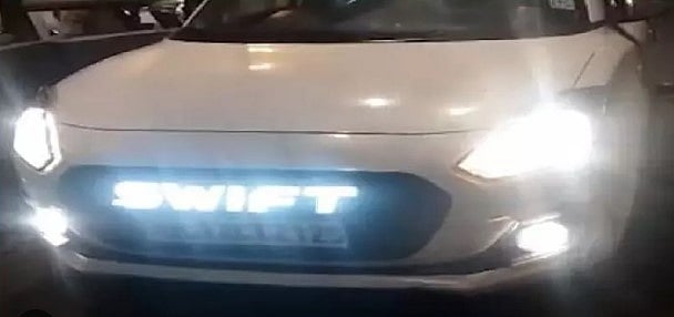 10 கிலோ மீட்டர் காருக்கு அடியில் இழுத்துச் செல்லப்பட்ட நபர்.. சுங்கச்சாவடியில் கண்டெடுக்கப்பட்ட உடல்!