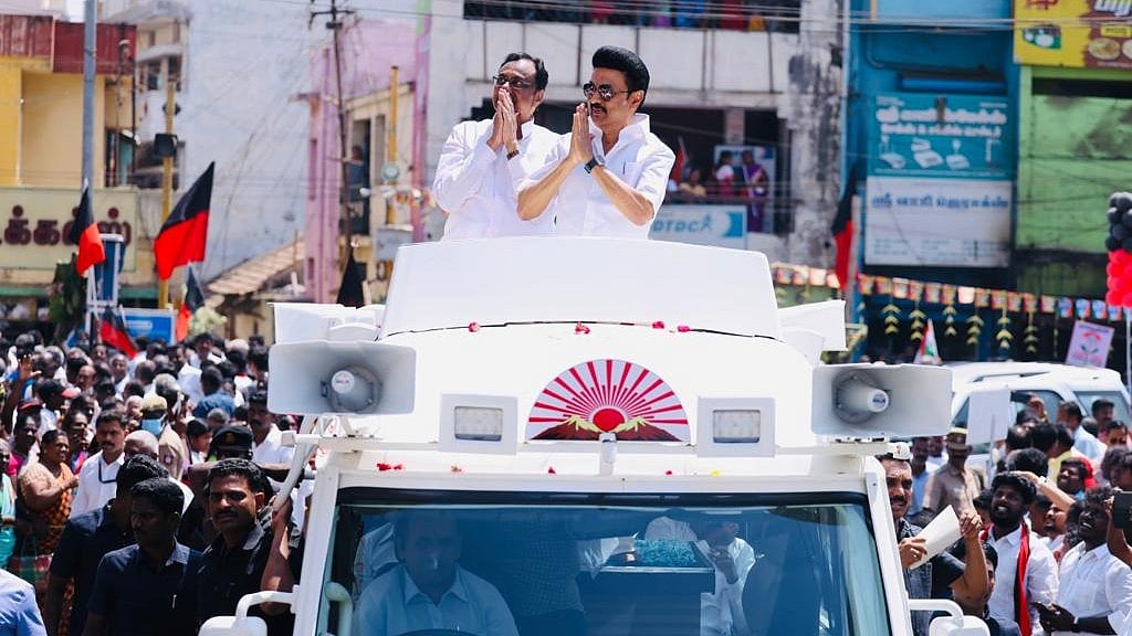 ஈரோடு கிழக்கு தொகுதி இடைத் தேர்தல் களத்தில் முதலமைச்சர் மு.க.ஸ்டாலின்.. புகைப்படத் தொகுப்பு இங்கே! 