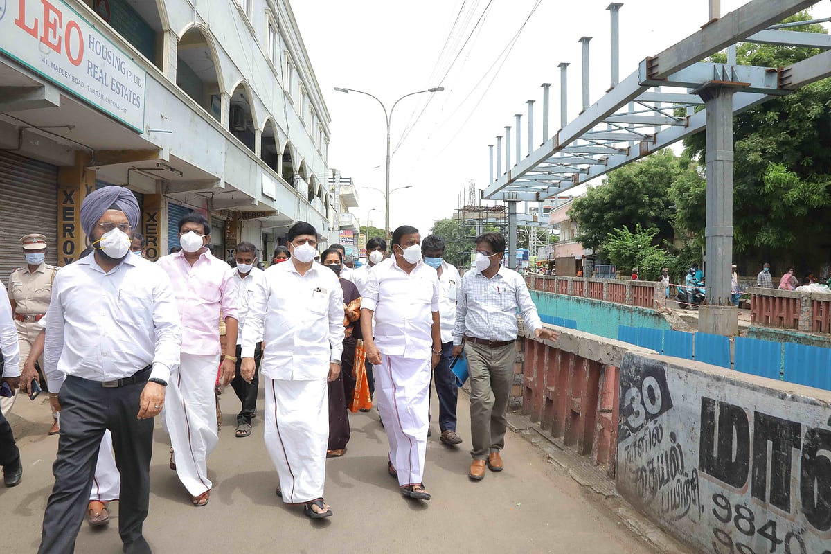 இனி கூட்ட நெரிசல் பிரச்சனை இல்லை.. தி.நகரில் ஆகாய நடைபாதை + மேம்பாலங்கள்.. சிறப்பு செய்தி தொகுப்பு !