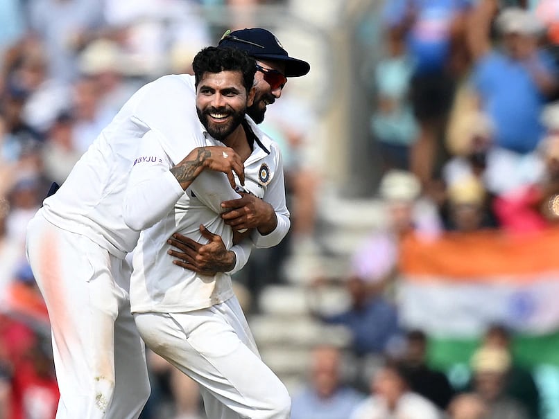 பந்தை சேதப்படுத்தினாரா ஜடேஜா ? கொதித்தெழுந்த ஆஸ்திரேலிய ரசிகர்கள்.. இந்திய அணியின் விளக்கம் என்ன ? 