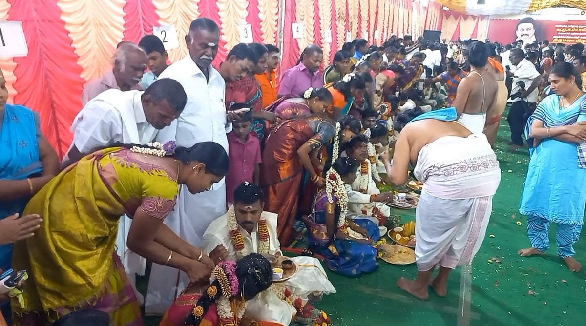 “22 ஏழை ஜோடிகளுக்கு இலவச திருமணம்.. ரூ.10 லட்சம் மதிப்பிலான சீர் வரிசைகள்”: அசத்தும் இந்து அறநிலையத்துறை!