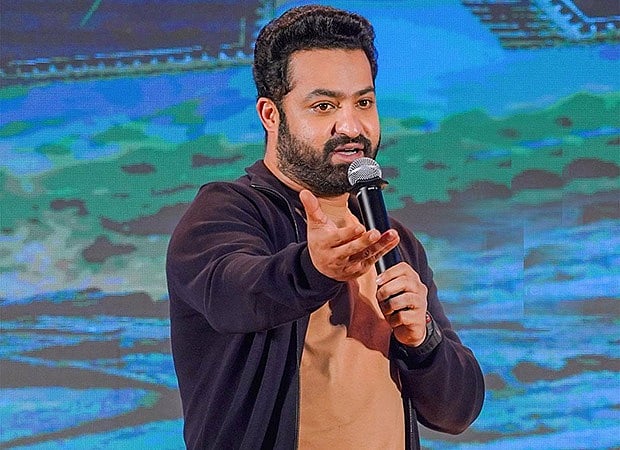 “தயவு செய்து UPDATE கேக்காதீங்க.. அழுத்தமாக இருக்கு..” - ரசிகர்களிடம் கெஞ்சிய ஜூனியர் NTR !