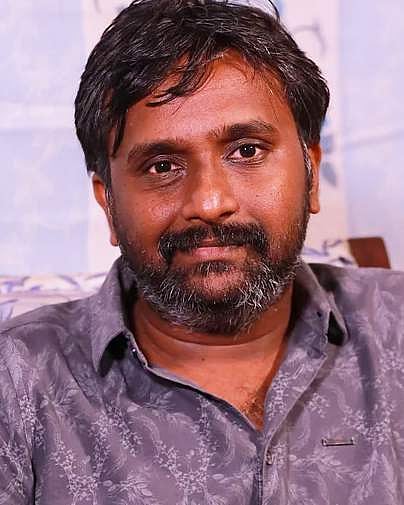 காஷ்மீரில் விறுவிறு படப்பிடிப்பு.. பாதியில் வெளியேறிய ஒளிப்பதிவாளர்? சோகத்தில் LEO படக்குழு -காரணம் என்ன?
