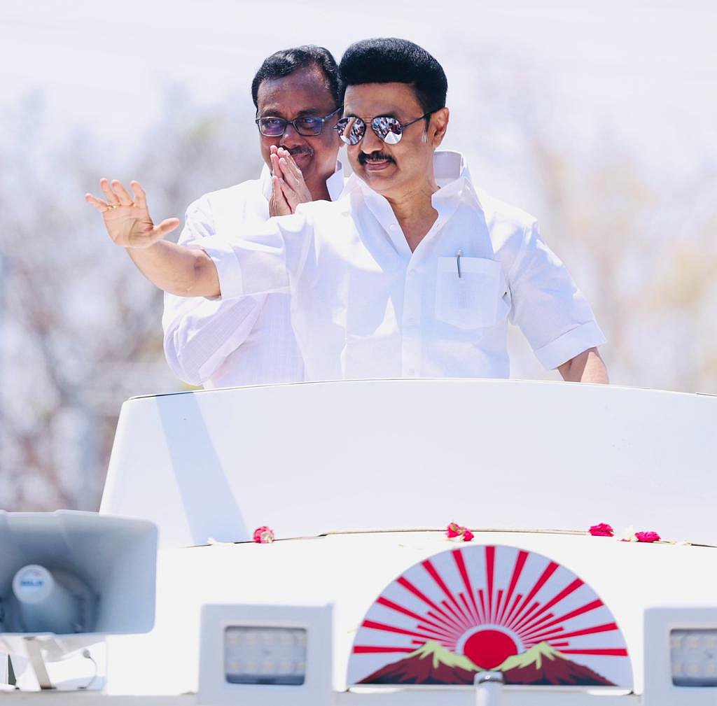 ஈரோடு கிழக்கு தொகுதி இடைத் தேர்தல் களத்தில் முதலமைச்சர் மு.க.ஸ்டாலின்.. புகைப்படத் தொகுப்பு இங்கே!