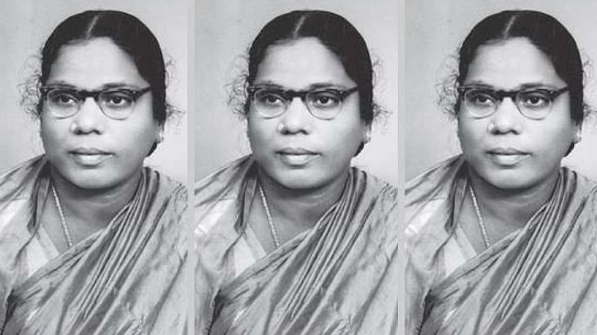 "கர்ப்பிணியாக போராட்டத்தில் ஈடுபட்டு சிறையில் குழந்தை பெற்ற கழக போராளி"-  சத்தியவாணி முத்து அம்மையார்!