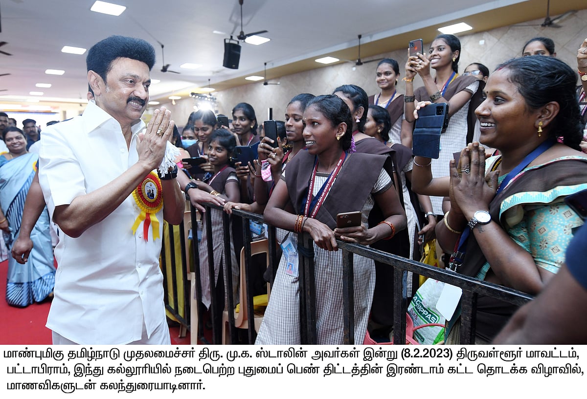 திராவிட இயக்கம்தான் படிக்க வைத்ததா என கேட்கும் ஞானசூனியங்களுக்கு.. முரசொலி தலையங்கத்தின் தரமான பதில்!