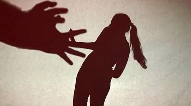 புதுச்சேரி வந்த  64 வயது அமெரிக்க மூதாட்டிக்கு நடந்த கொடுமை:  வாலிபரை கைது செய்து சிறையில் அடைத்த போலிஸ்!