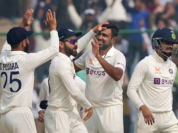 ஒரே ஓவரில் மாறிய ஆட்டம்.. உலகின் சிறந்த இரு வீரர்களை அடுத்தடுத்து தூக்கிய அஸ்வின் !