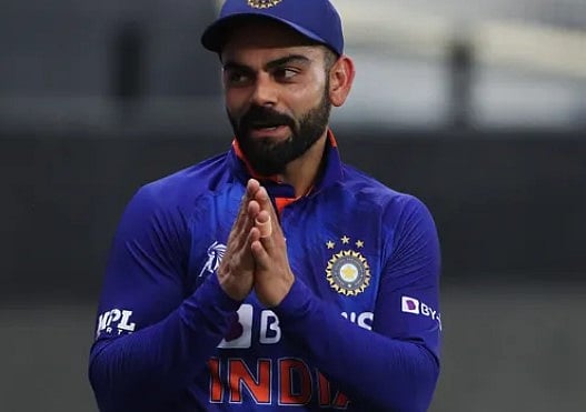 "ஐஸ்கிரீம் வாங்கி சாப்பிடுங்கள்".. விராட் கோலியின் ட்விட்டர் பதிவுக்கு Zomato நிறுவனத்தின் கிண்டல் பதில்!