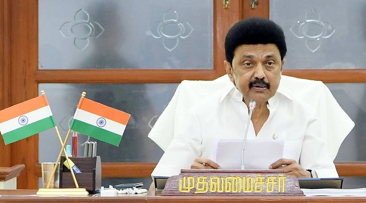 “2023-க்குள் அனைத்து திட்டங்களும் செயல்பாட்டுக்குள் வர வேண்டும்”: அதிகாரிகளுக்கு முதல்வர் உத்தரவு !