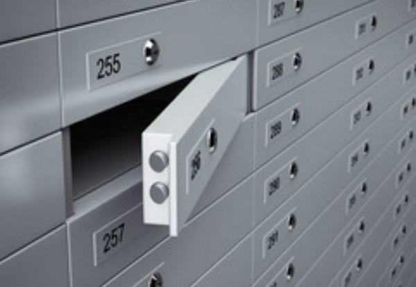 ராஜஸ்தான் : 2.15 லட்சம் ரூபாய் நோட்டுகளை காலியாக்கிய கரையான்கள்.. வங்கி பெட்டகத்தை திறந்தபோது அதிர்ச்சி !