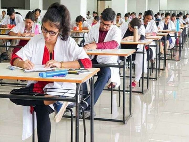 ”மருத்துவப் படிப்பை வைத்து இத்தனை அட்டூழியங்களைச் செய்கிறார்கள்..” - 'நீட்’ அவலங்களை தோலுரித்த முரசொலி !