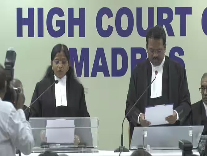 சிறுபான்மையினருக்கு எதிராக கருத்து.. விக்டோரியா கெளரி நீதிபதியாக நியமிக்கப்பட்டதற்கு எதிரான மனு தள்ளுபடி!