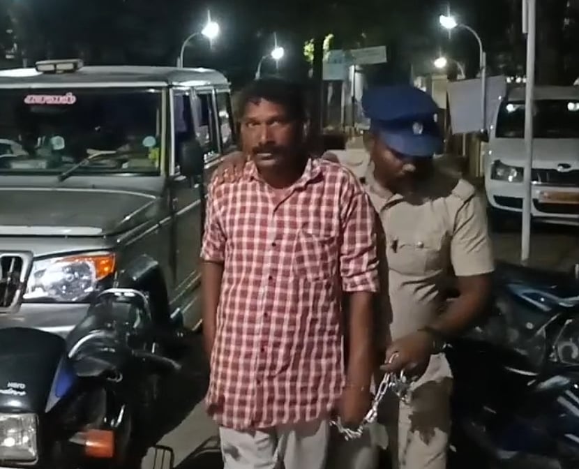 குடிப்பதற்காக திருட்டு வாகனத்தில் நகை திருடிவந்த பாஜக நகர செயலாளர்.. அதிரடியாக கைது செய்த போலிஸார் !